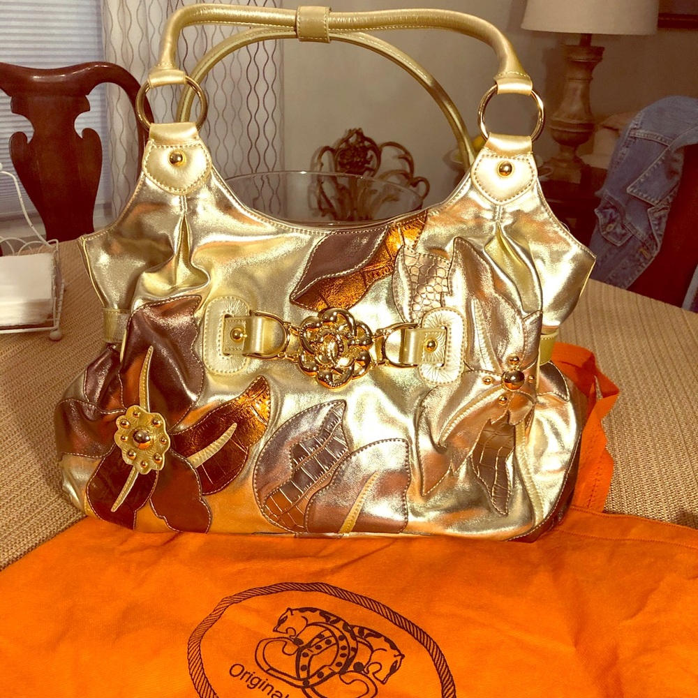 Shoulder bag